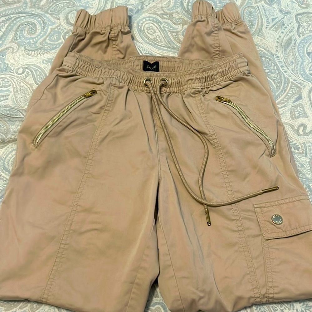Jaanuu joggers